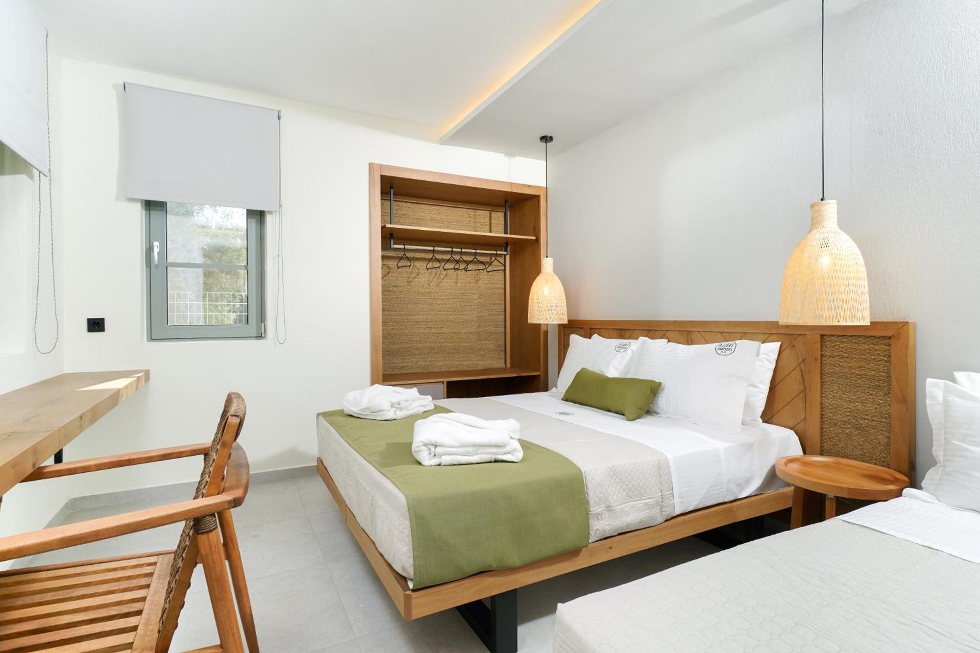 Azzure Luxury Suites Potos Buitenkant foto