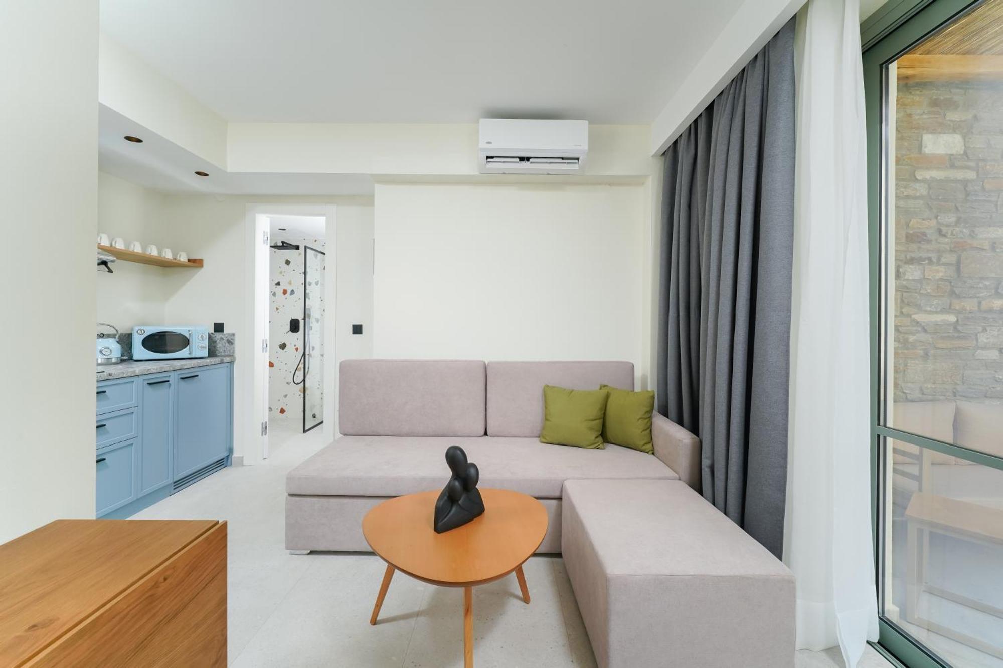 Azzure Luxury Suites Potos Buitenkant foto