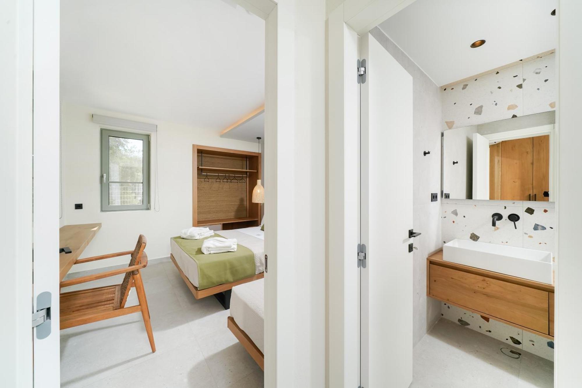 Azzure Luxury Suites Potos Buitenkant foto